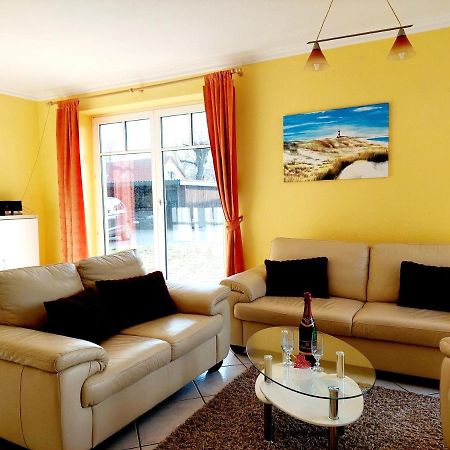Ferienhaus Bannemin Apartment Bagian luar foto