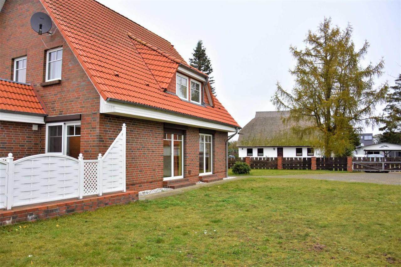 Ferienhaus Bannemin Apartment Bagian luar foto