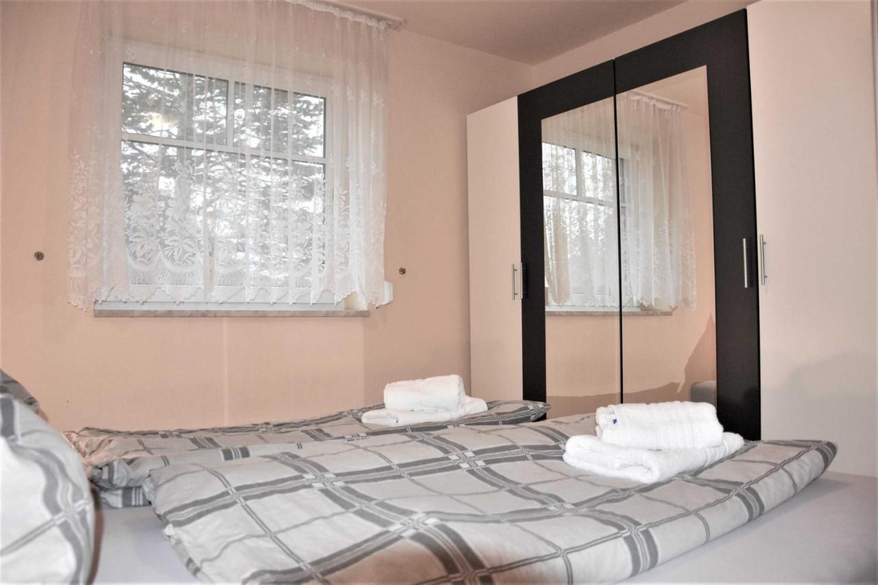 Ferienhaus Bannemin Apartment Bagian luar foto
